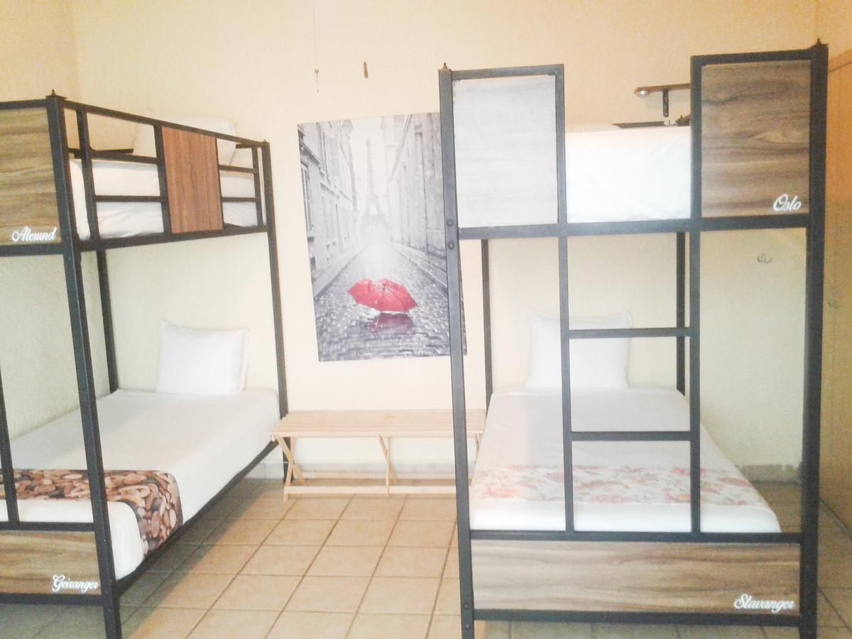 Hostalife グアダラハラ エクステリア 写真